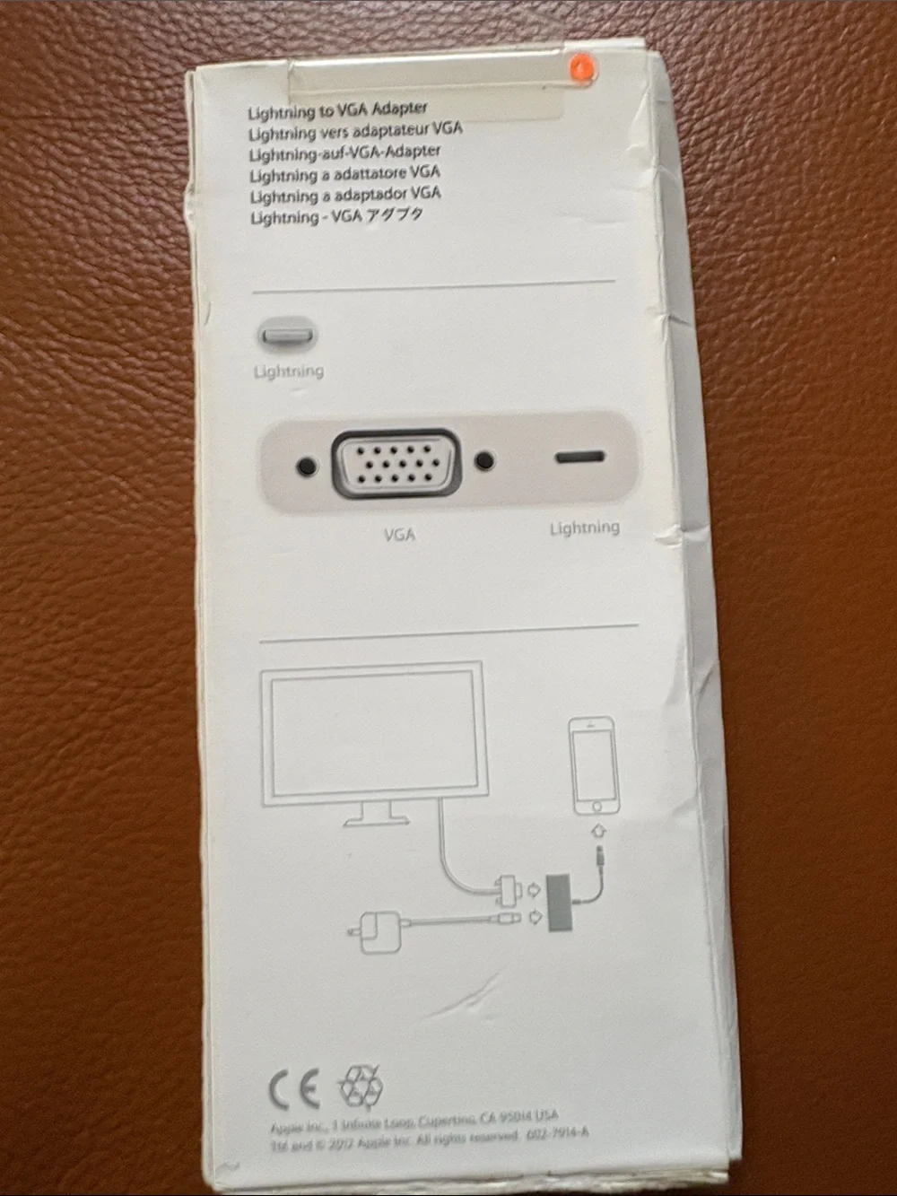 Apple MD825AM/A Lightning to VGA Adapter Genuine OEM New Open Box iPhone iPad